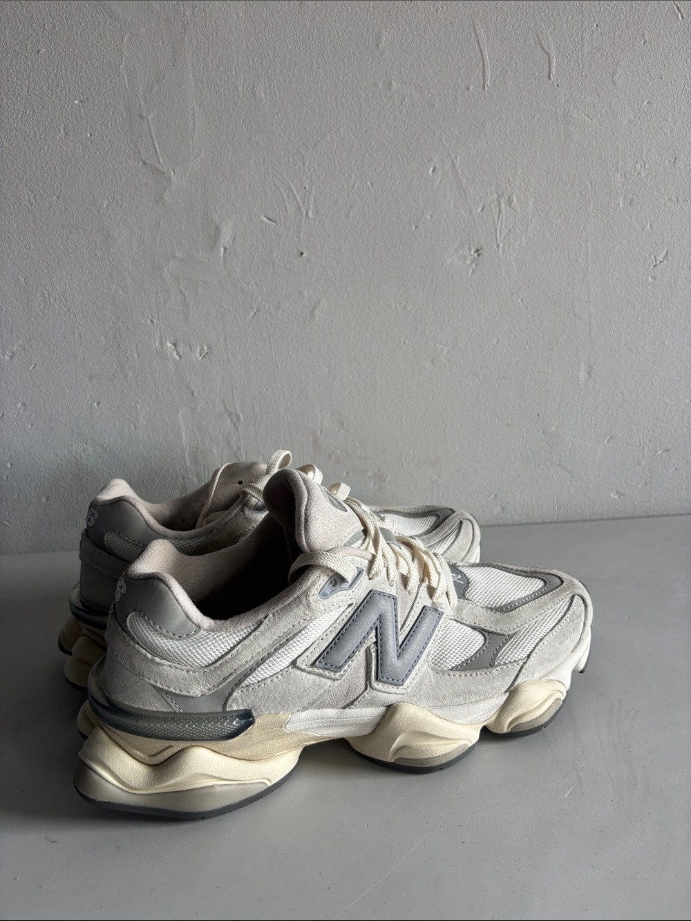 New Balance 9060 low top Neutral Gray & Cream Retro Runner Sneakers - Picture 4 of 7